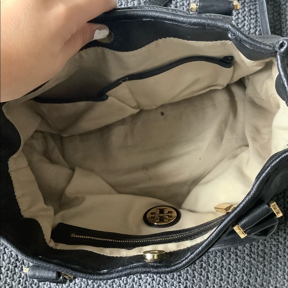 Authentic Tory Burch leather purse - Picture 5 of 5